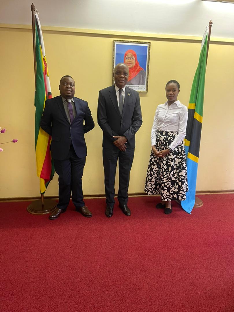 Fencorp Global delegation with Tanzanian stakeholders